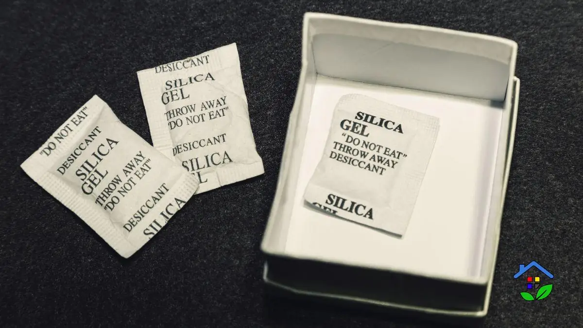 What Is the Purpose of Silica Gel Packets in Boxes?